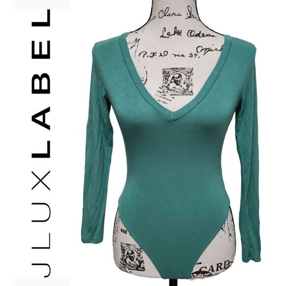 💚 JLUXLABEL Long Sleeve Deep V-Neck Green Snap Button Thong Bodysuit SIZE S - Picture 1 of 12